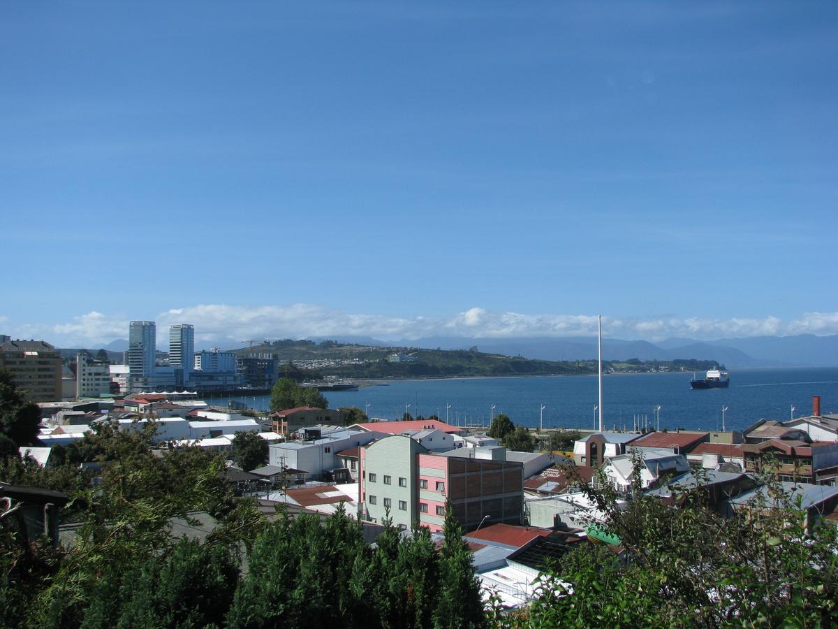 Portal Austral Bed and Breakfast Puerto Montt Esterno foto